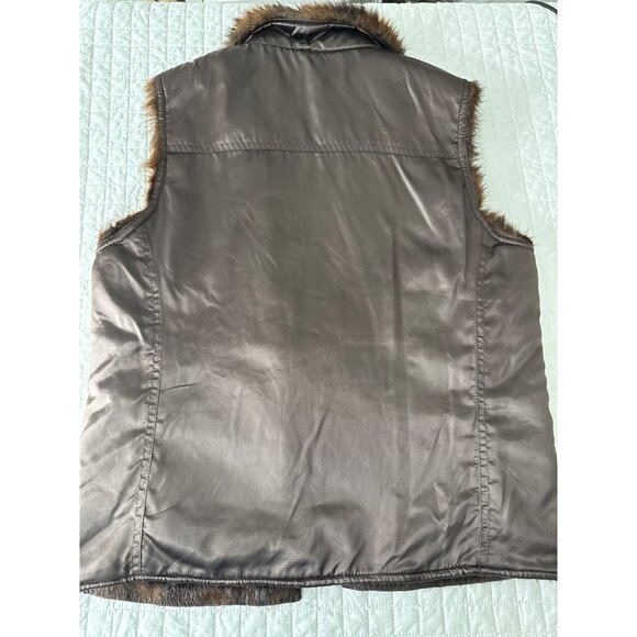 Old Navy Faux Fur Lined Brown Vest , Youth XL, Kids Winter - Picture 2 of 8